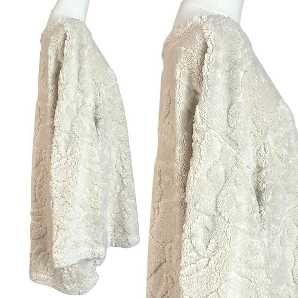 Free People Oversized Romantic Calla Sherpa Pullover Ivory Floral Medium NWT - Picture 9 of 13